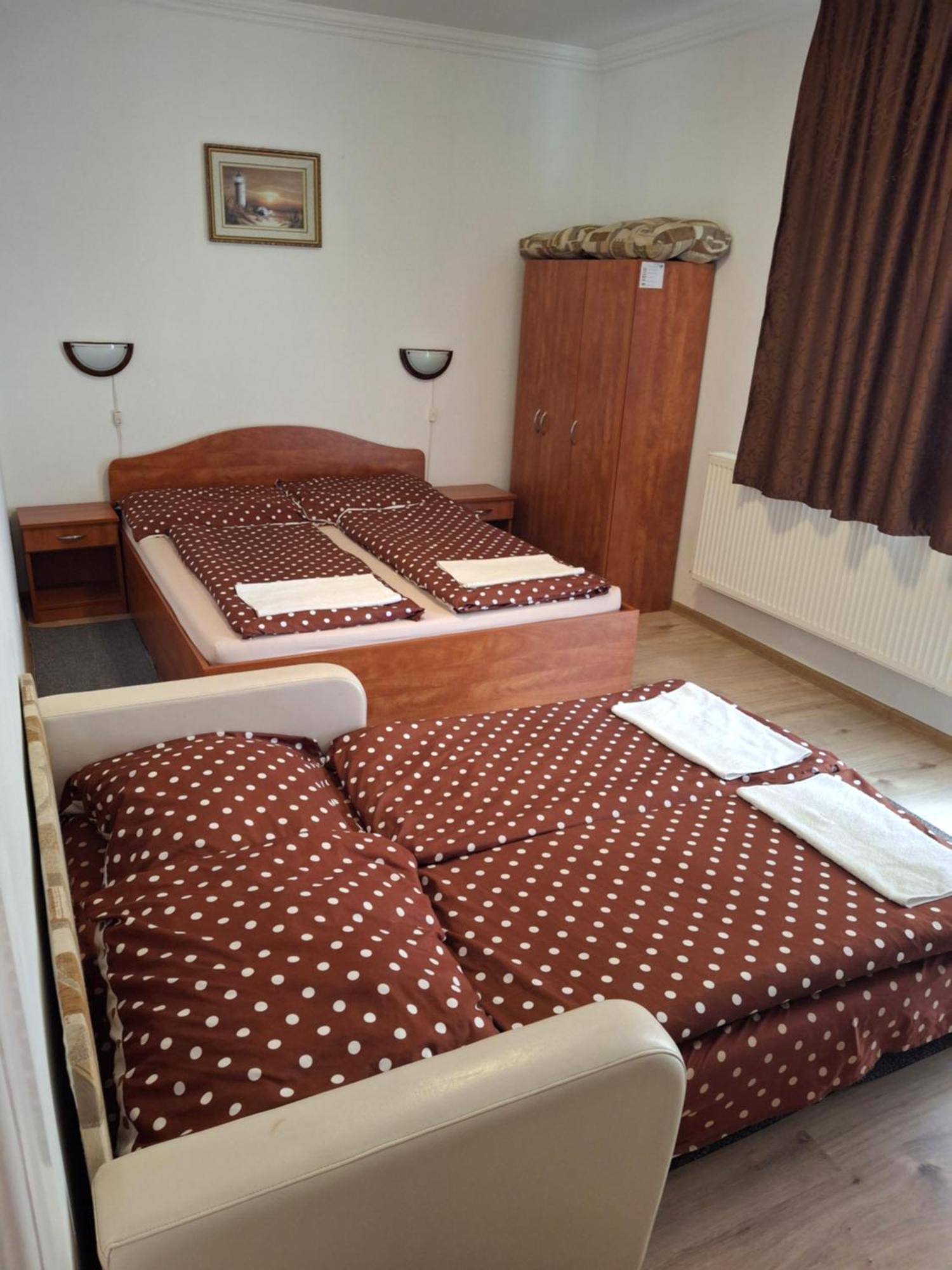 Hajdúszoboszló Birta Apartman المظهر الخارجي الصورة